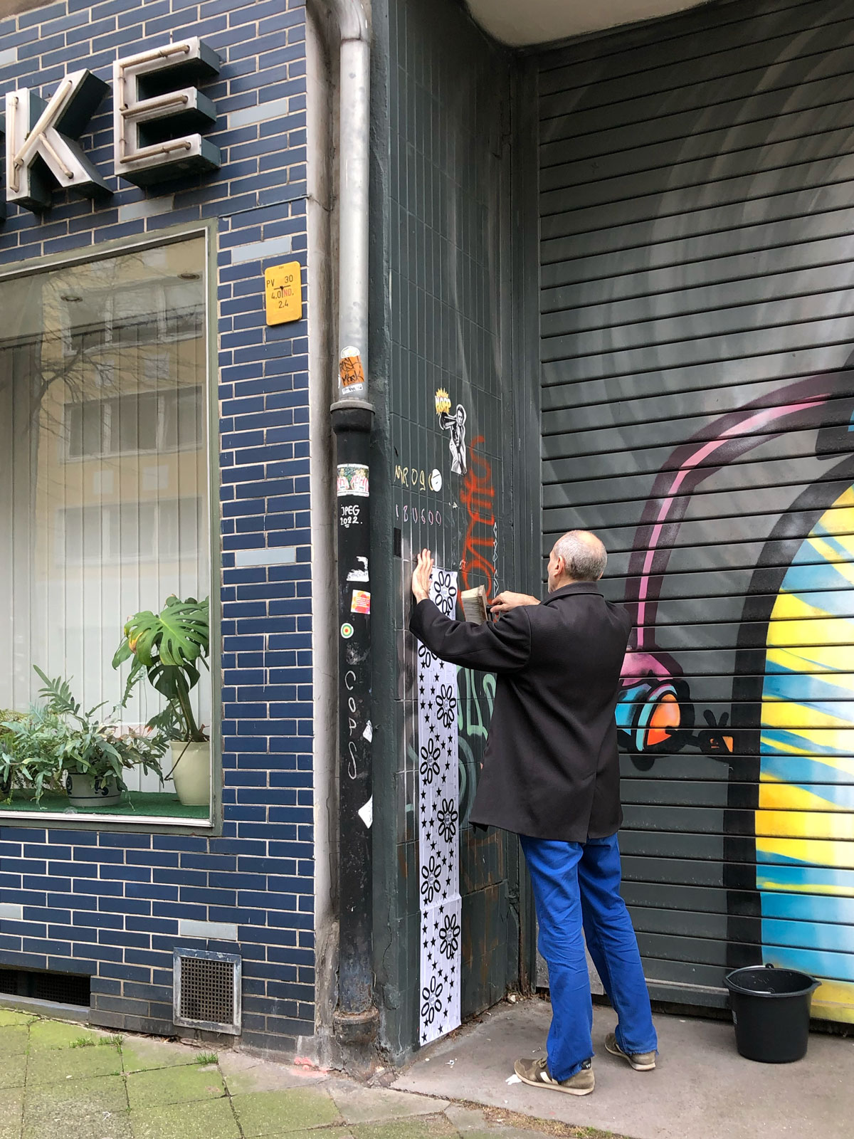 Claude Closky, ‘0 Euro,’ 2023, Bloom, Düsseldorf. Wallpaper, outdoor wall collage, giveaway prints, digital printing on A3 80g paper, variable dimensions. 88 Lindenstraße, Düsseldorf